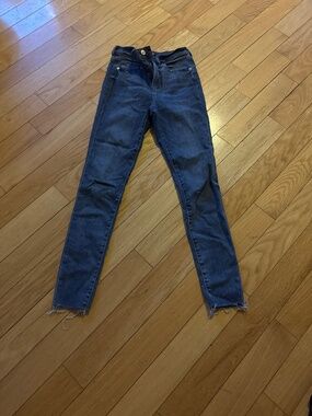 Express skinny   jeans frayed bottom